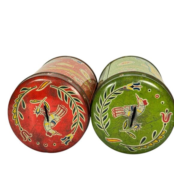 Vintage Pennsylvania Dutch Candies Yum Yum Peanut Crunch Tin Coin Banks Amish - Picture 9 of 14